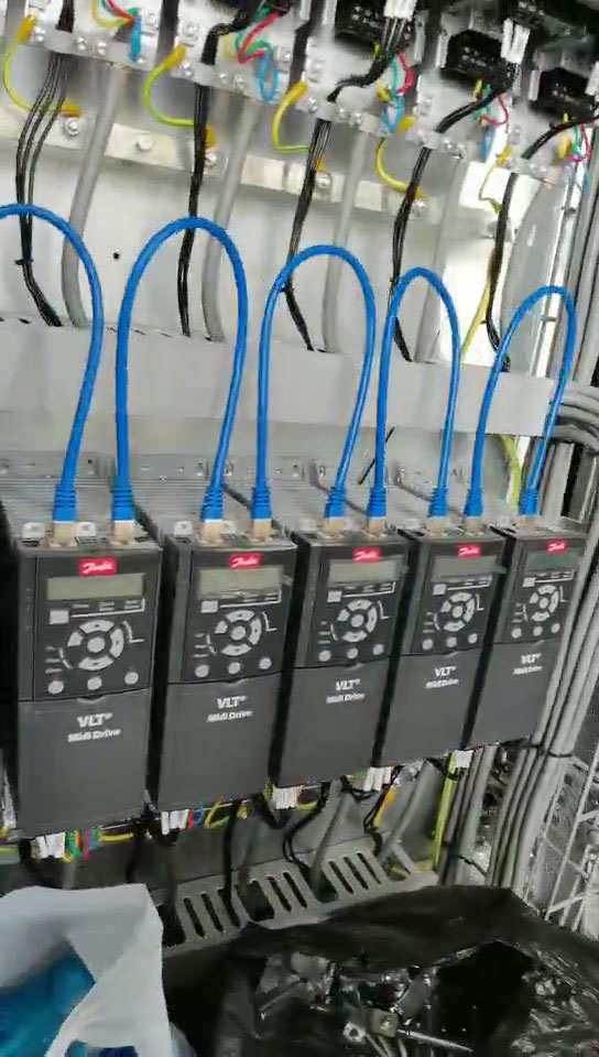 面粉输送行业变频系统